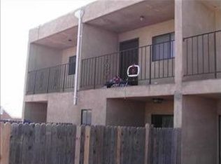 208 63rd St NW, Albuquerque, NM 87105