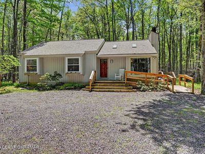 173 Flintlock Trl, Pocono Pines, PA, 18350