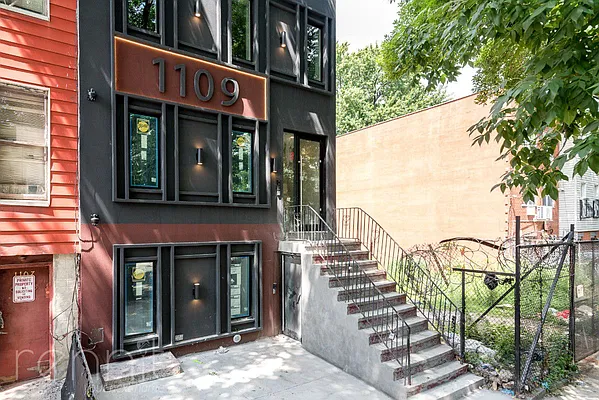 Rented by Rennit Inc. | media 46