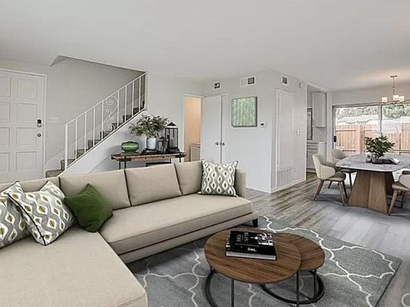 2nd image of 1105 Badger Cir