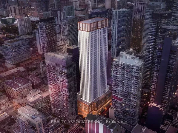 400 King St W, Toronto, ON