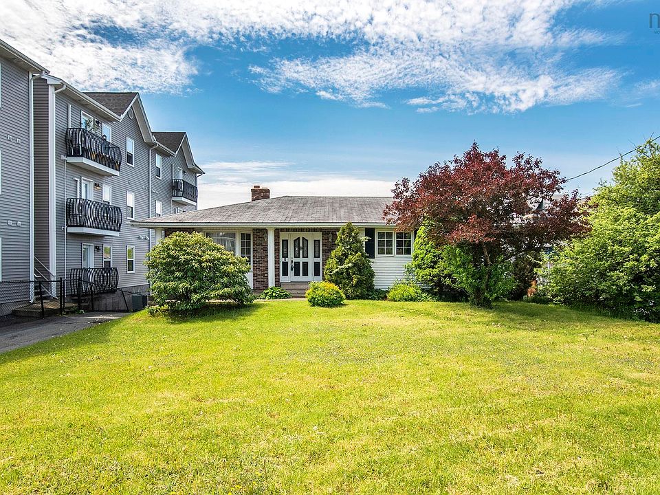 1st image of 87 Cow Bay Rd
