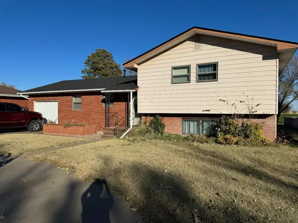 768 Emery Ln, Elkhart, KS 67950