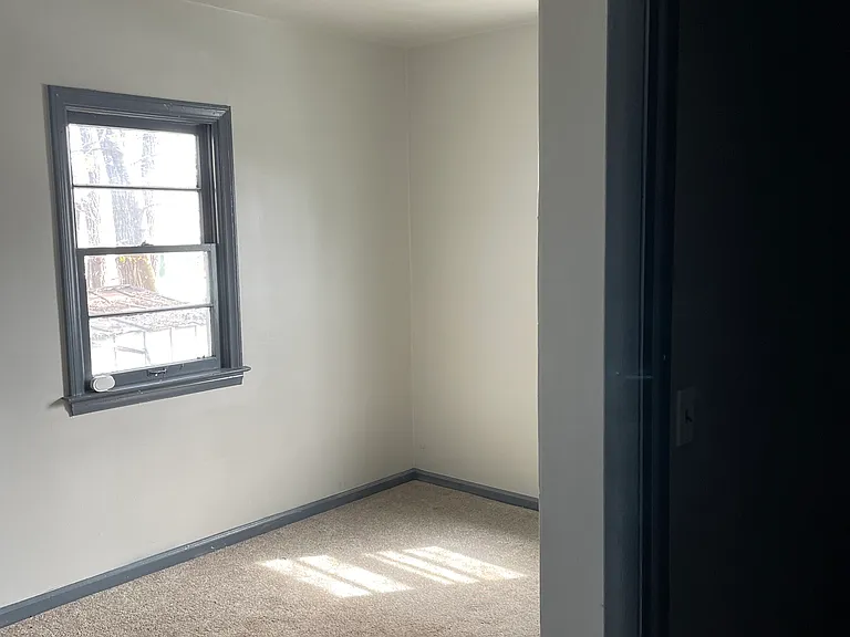 114 W Grout St — Photo 7