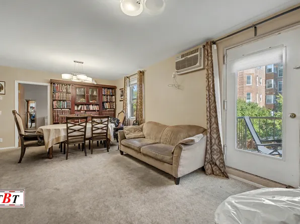 870 East 16th Street image 16 of 28