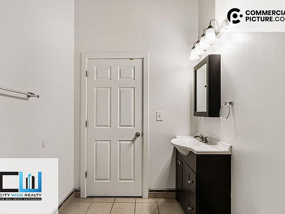 5th image of 2200 E Venango St #118