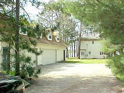 Street view of Garage/Home