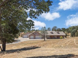 6172 McCauley Rd, Valley Springs, CA 95252