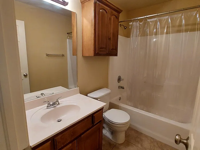 10002 N 102nd East Ave — Photo 19