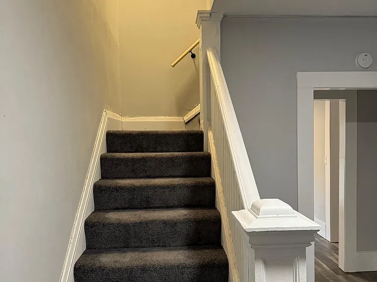 600 Gladstone St #3 — Photo 17