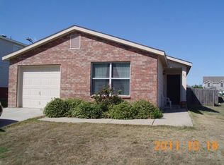 217 Billy Wickliffe Dr, Wilmer, TX 75172