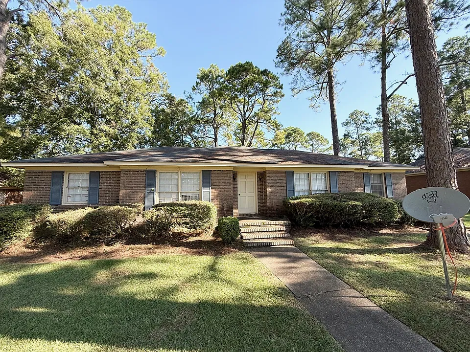 2807 Falcon Ln #A