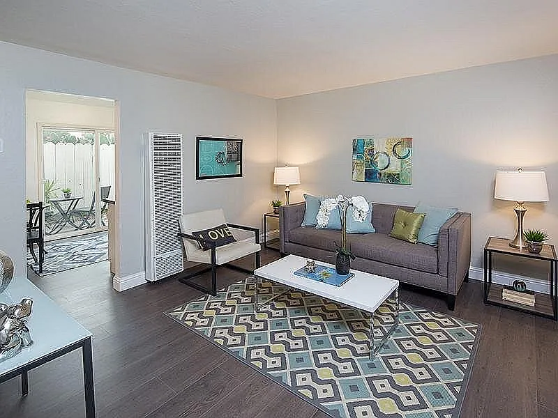 Greenleaf Apartments — Photo 4