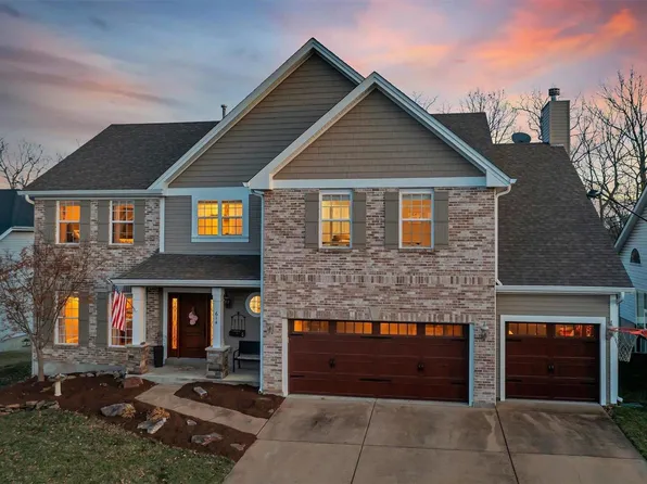 614 Legends Bluffs Ct, Eureka, MO 63025