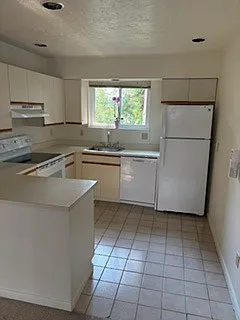 511 W Main St #27 — Photo 2