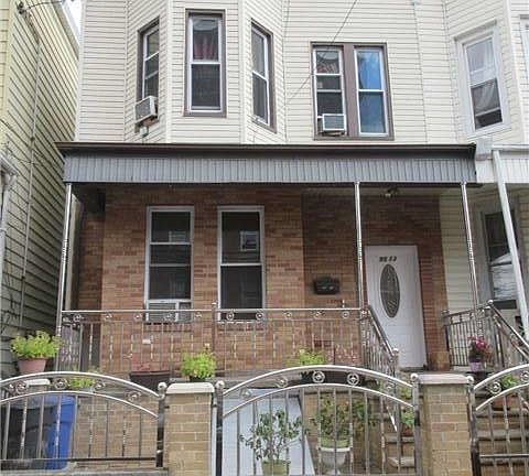 2nd image of 9013 139th St