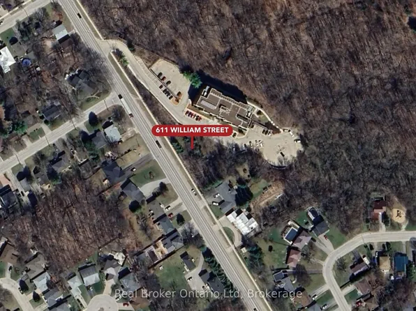 611 William St, Midland, ON L4R 2S7