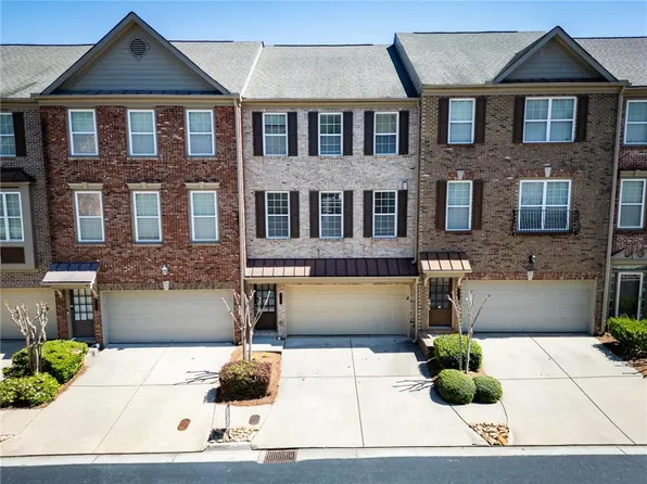 5749 Pine Oak Dr, Norcross, GA 30092