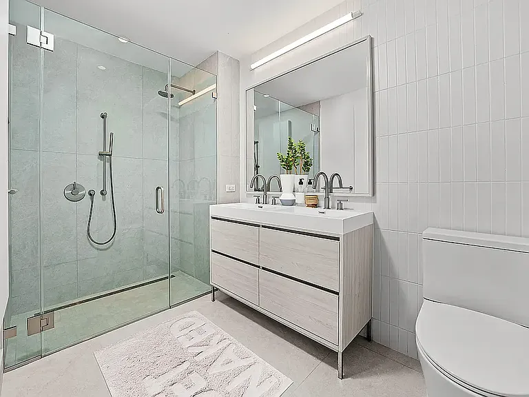 130 2nd St #7D — Photo 6