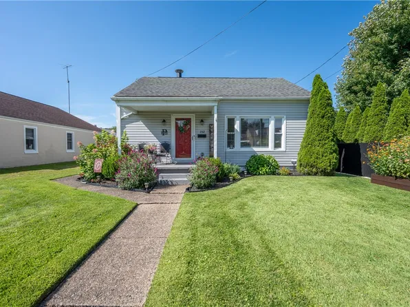 132 E 2nd Ave, Latrobe, PA 15650