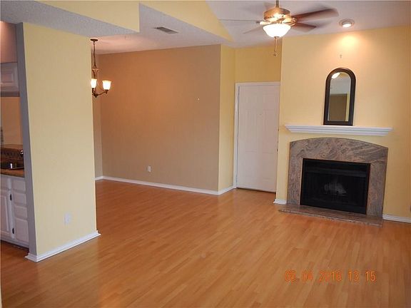 3rd image of 14400 Montfort Dr APT 202