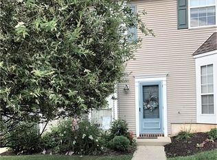 1933 Delancey St, Hellertown, PA 18055