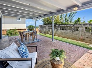 1355 Kina St, Kailua, HI 96734