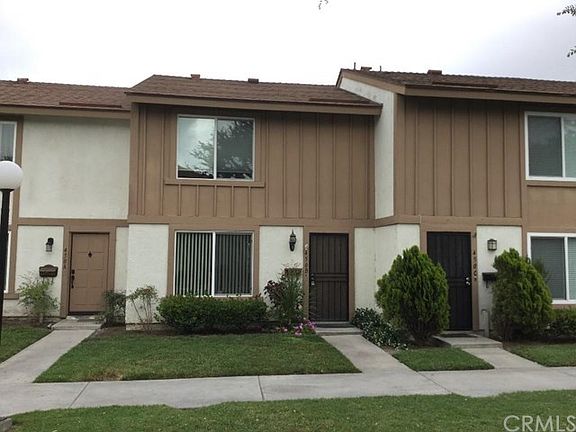 4th image of 450 Carriage Dr #399