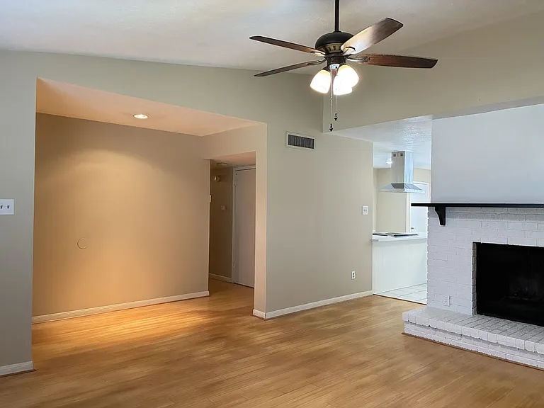 2715 Kingfisher Dr — Photo 12