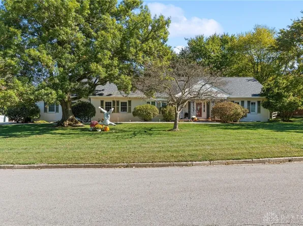 379 Virginia Cir, Wilmington, OH 45177