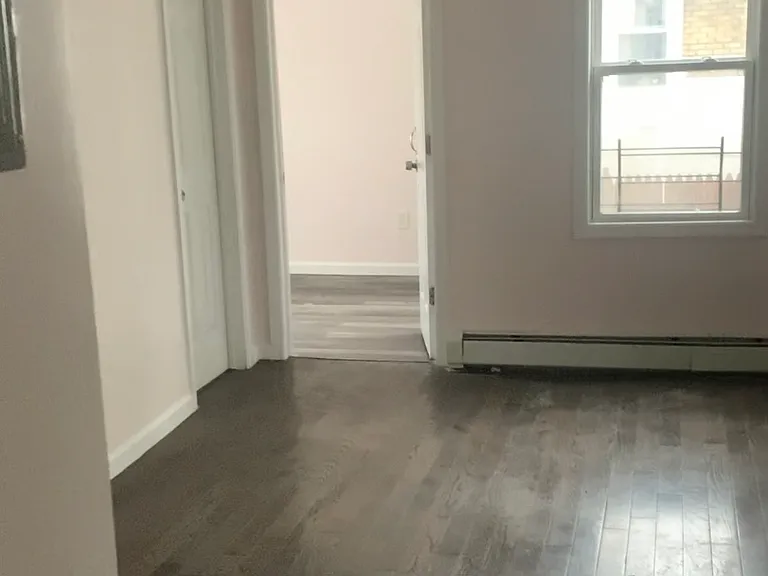 1323 McBride St #1 — Photo 3