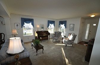 4th image of 778 W Glenview Dr