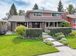 819 N Parkwood Dr SE, Calgary, AB T2J 3W6