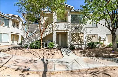 2 bed, 987 sqft, $1,350 — Photo 1