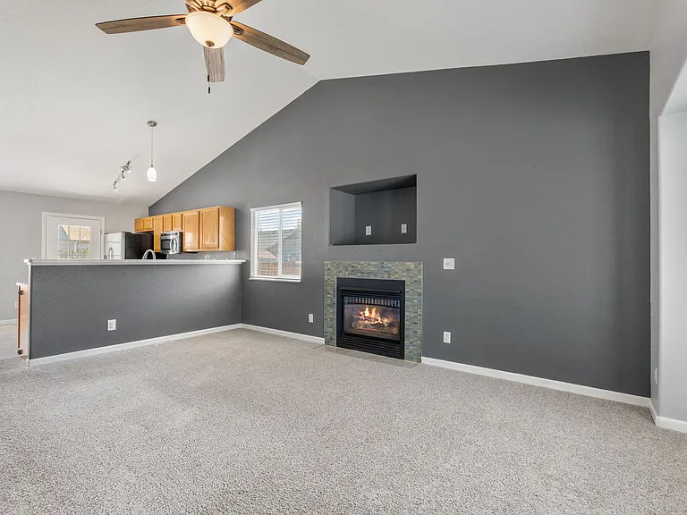 5164 Fennel Dr — Photo 6