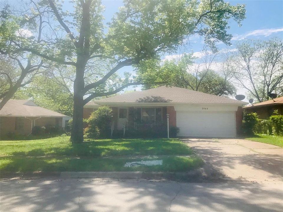 1st image of 8944 Rosecliff Dr