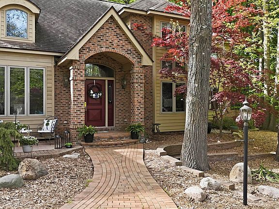 4th image of 10481 S Monaco Way