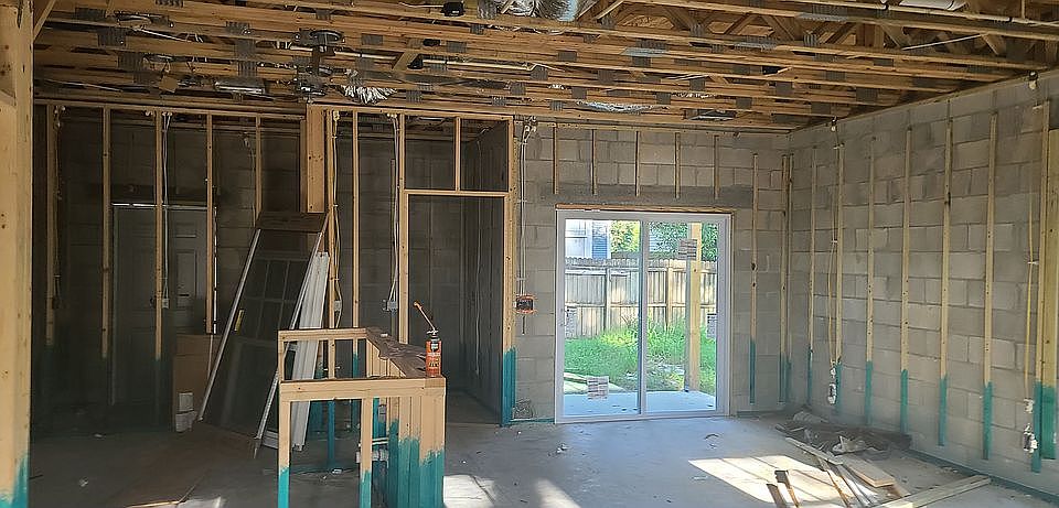 1st image of 735 Angelina Ln