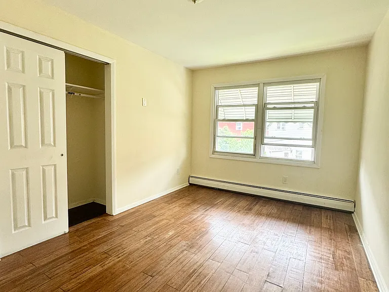 85 Bogart Ave #2 — Photo 11