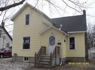 209 S Campbell St, Durand, MI