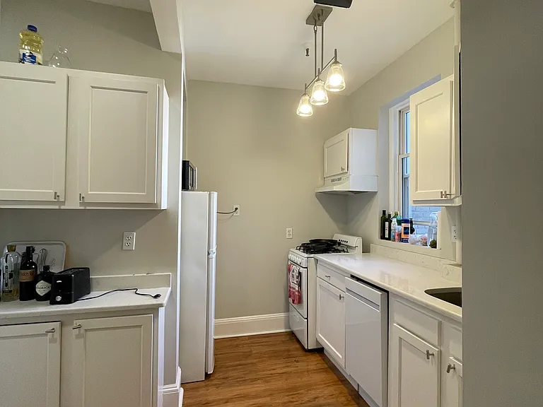 1179 Commonwealth Ave #1 — Photo 2
