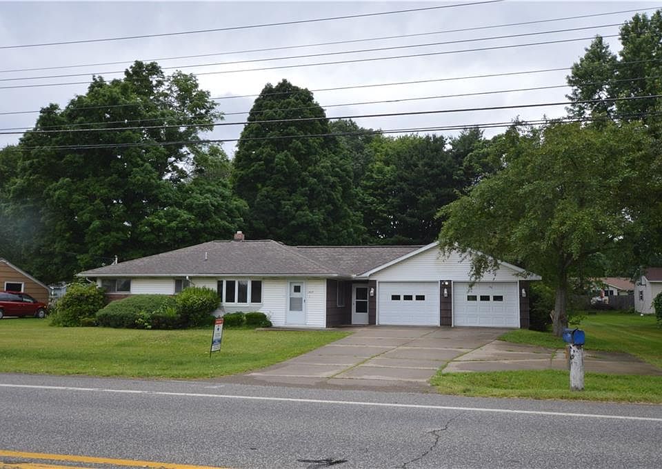 1st image of 307 Waterford St