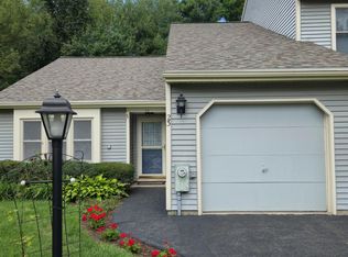 23 Cromwell Drive, Halfmoon, NY 12065
