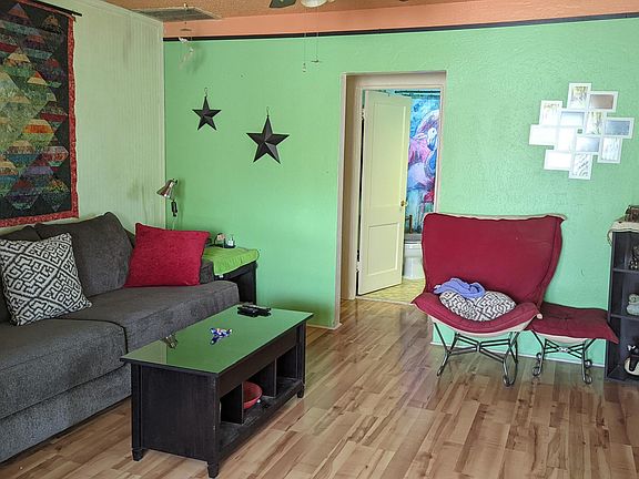 2nd image of 2717 Howard Ave