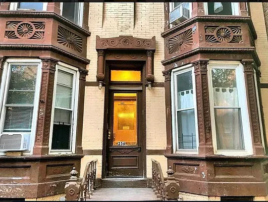 Rented by Corcoran | media 39