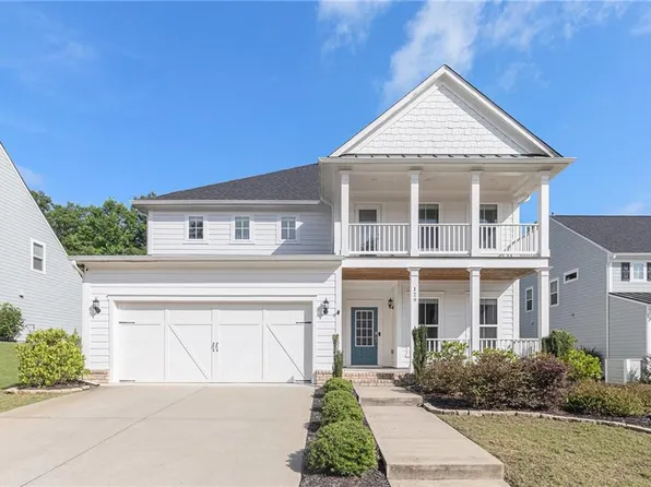 129 Academy Ln, Canton, GA 30114