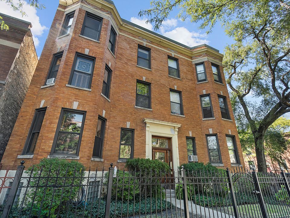 1st image of 3762 N Lakewood Ave #3S