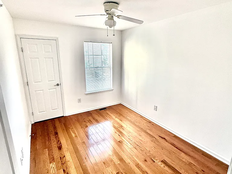 1209 Blossom Cir — Photo 19
