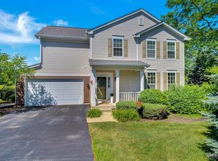 212 Larsdotter Ln, Geneva, IL 60134