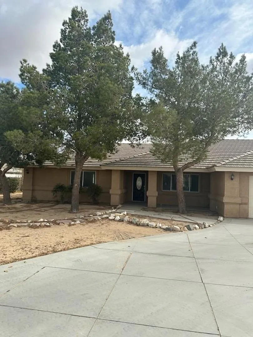 Apple Valley Home — Photo 1